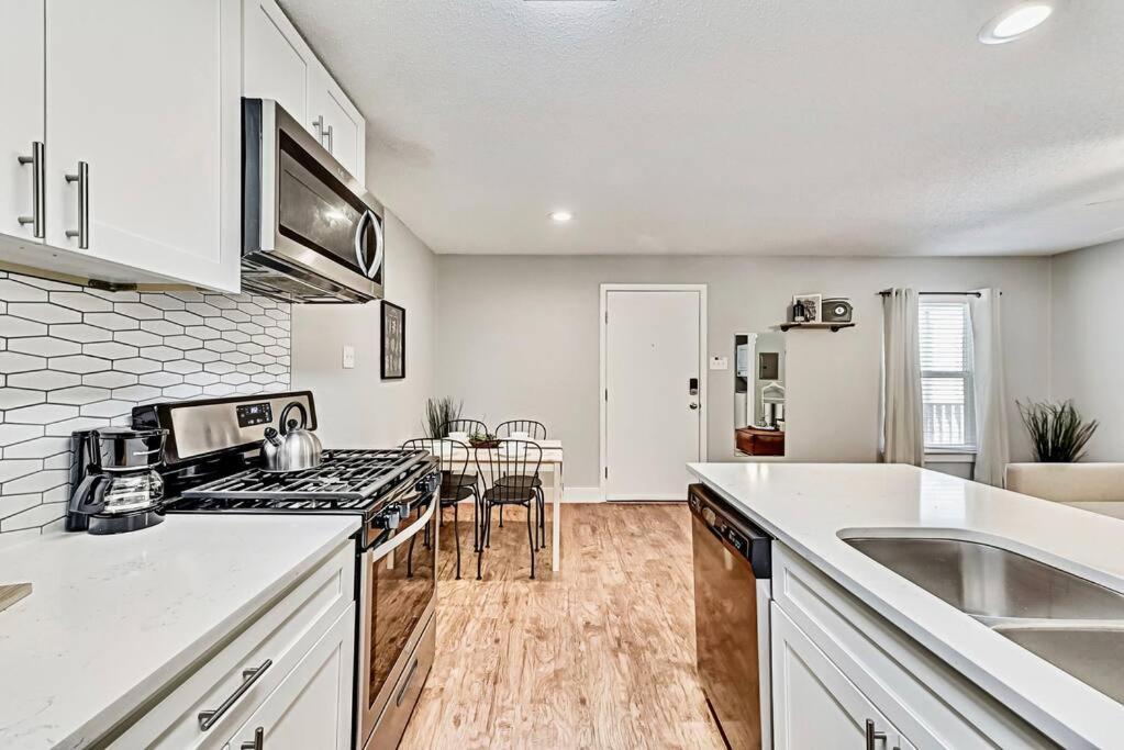 New - Near Deep Ellum + Downtown Dallas Flat Exteriör bild
