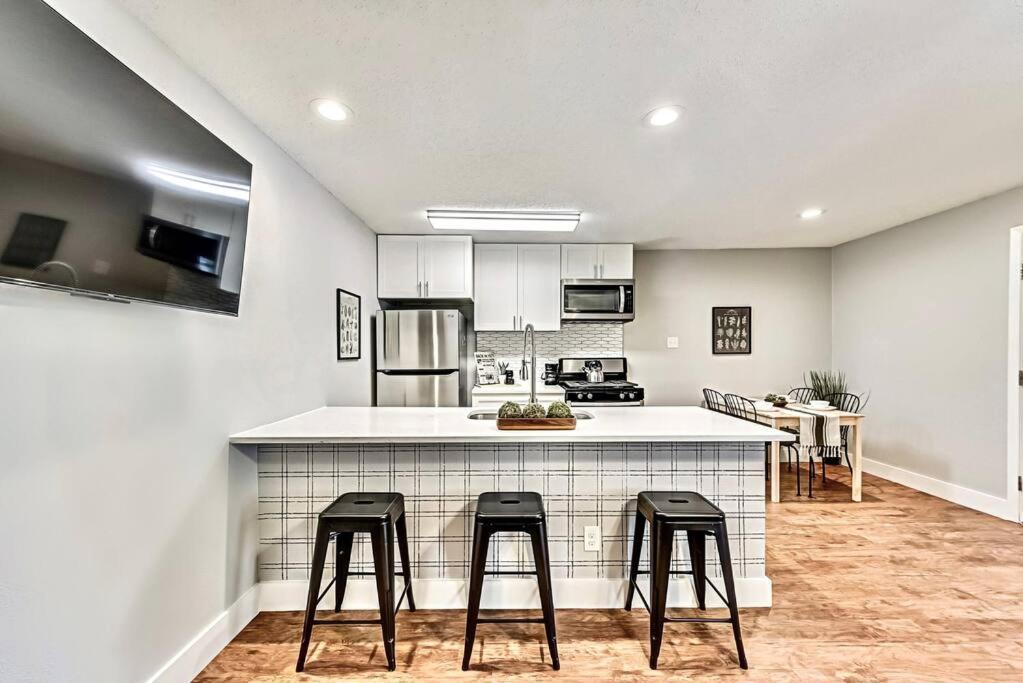 New - Near Deep Ellum + Downtown Dallas Flat Exteriör bild